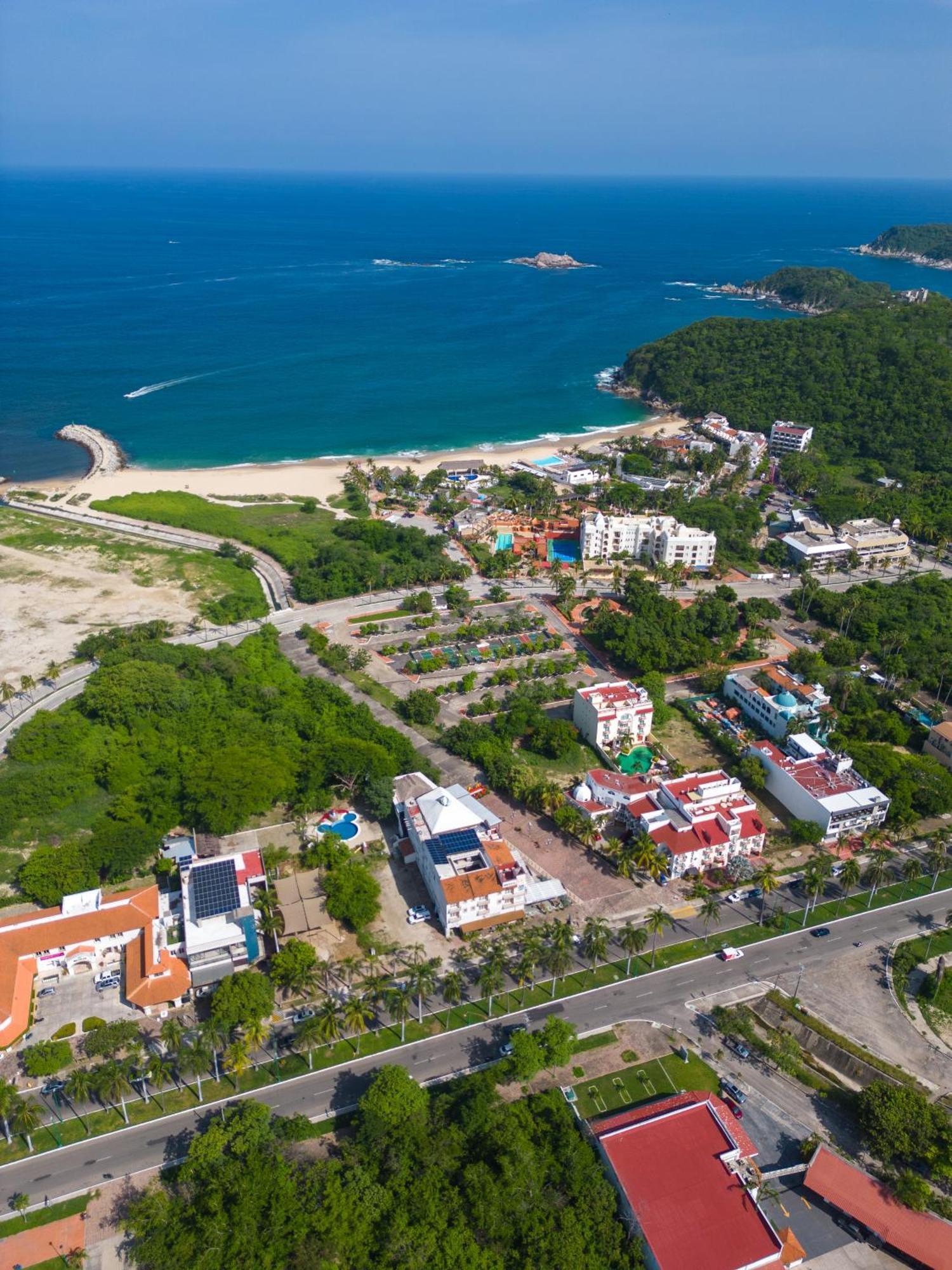Готель Casa Danna Huatulco Санта-Крус-Уатулько Екстер'єр фото